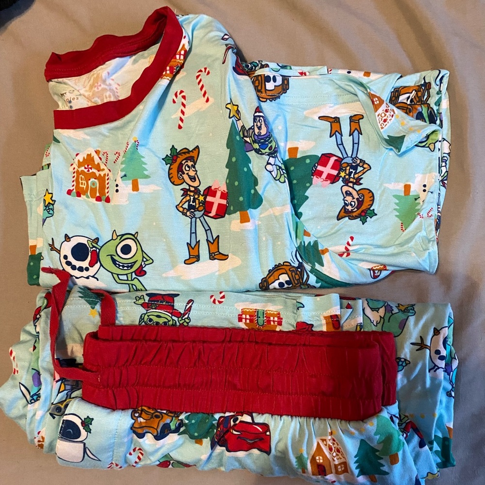Mom and Dad Disney Christmas Character Pajama Set’s